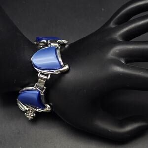 Vintage Navy Blue Thermoset Bracelet Silver Tone